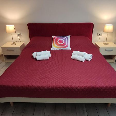 Guest House Web Room بيزا المظهر الخارجي الصورة