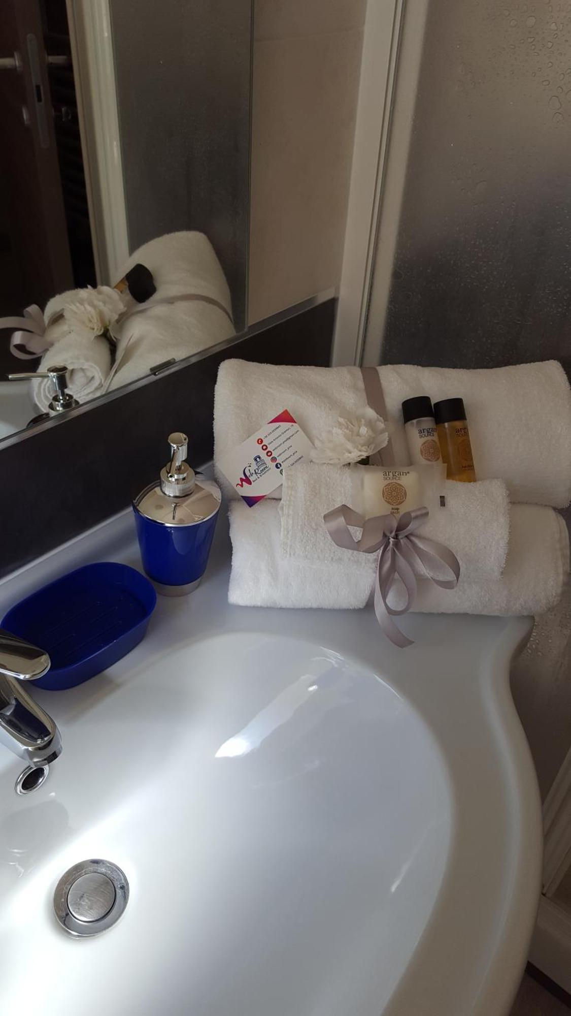 Guest House Web Room بيزا المظهر الخارجي الصورة