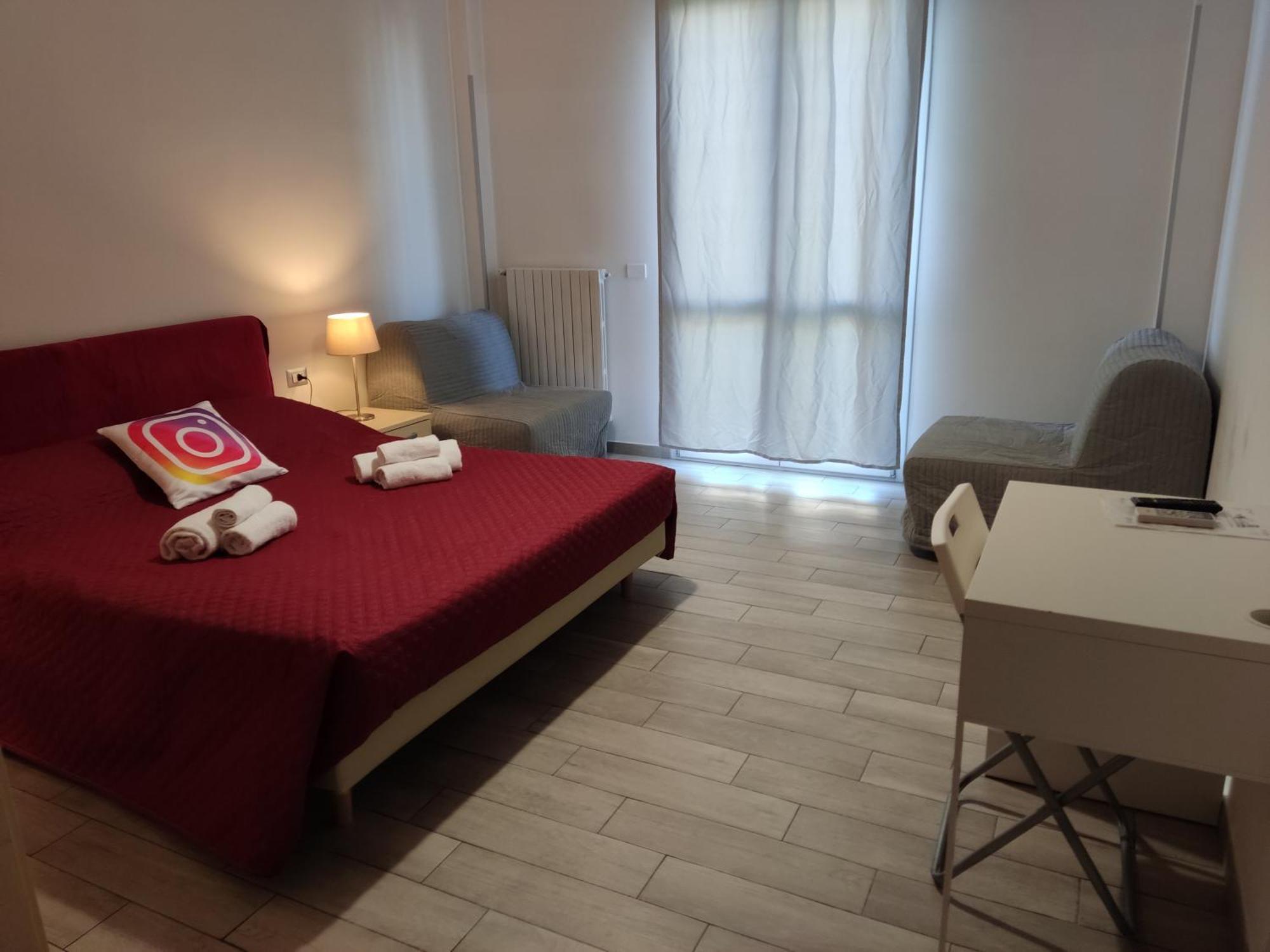 Guest House Web Room بيزا المظهر الخارجي الصورة
